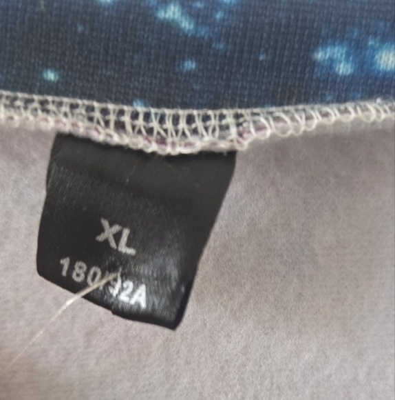 Mr. GUGU & Miss GO Unisex Surfing Cosmonaut Colorful Space-Themed Sweatshirt - Picture 5 of 5